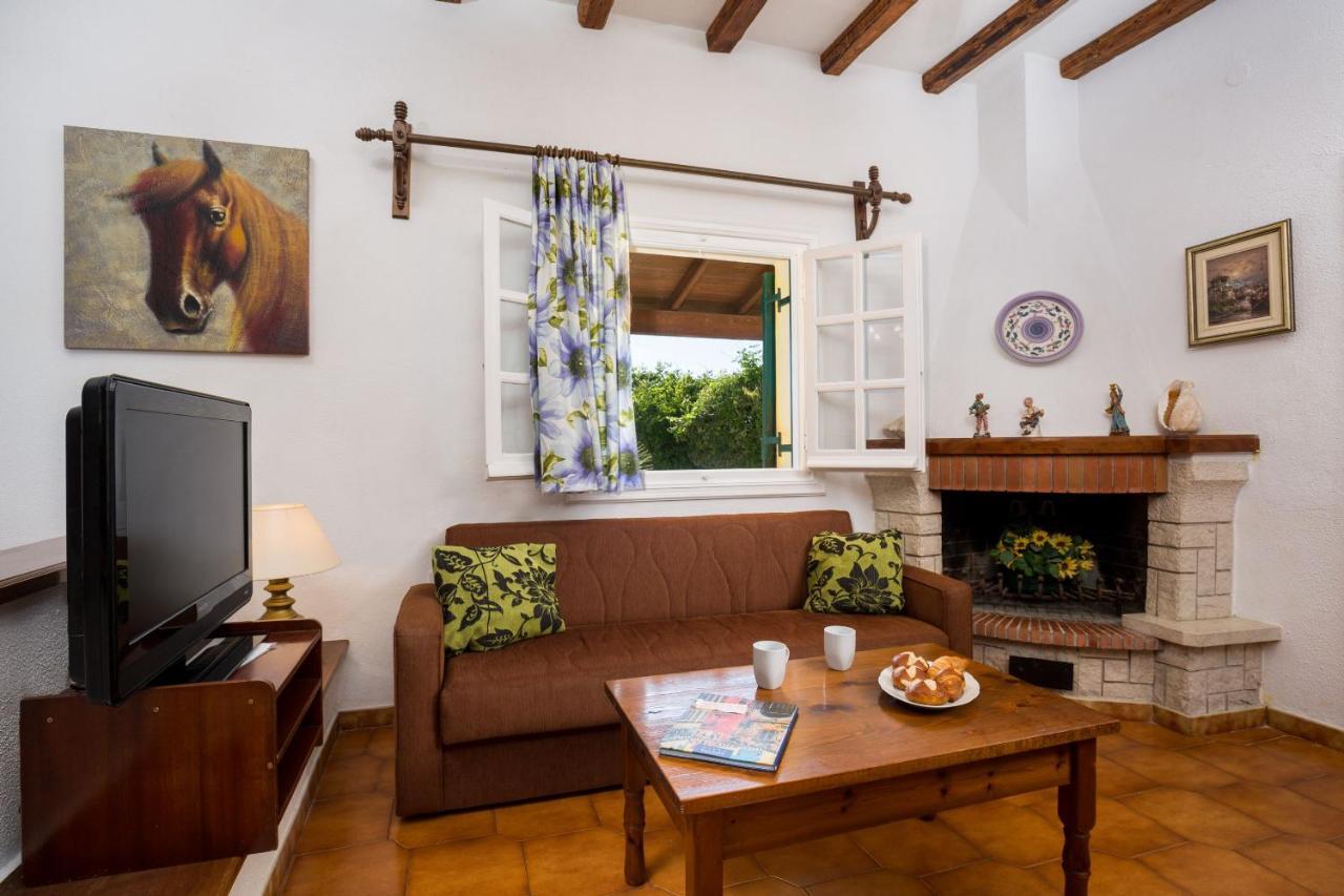 Villa Angelos Acharavi  Esterno foto