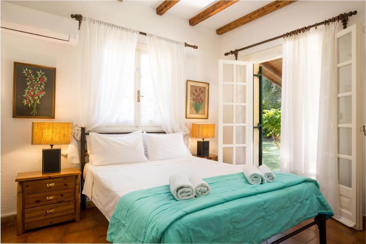 Villa Angelos Acharavi  Esterno foto