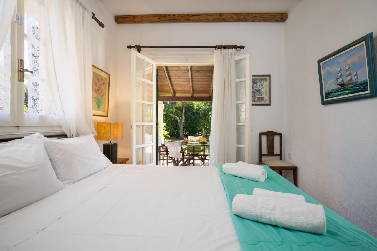 Villa Angelos Acharavi  Esterno foto